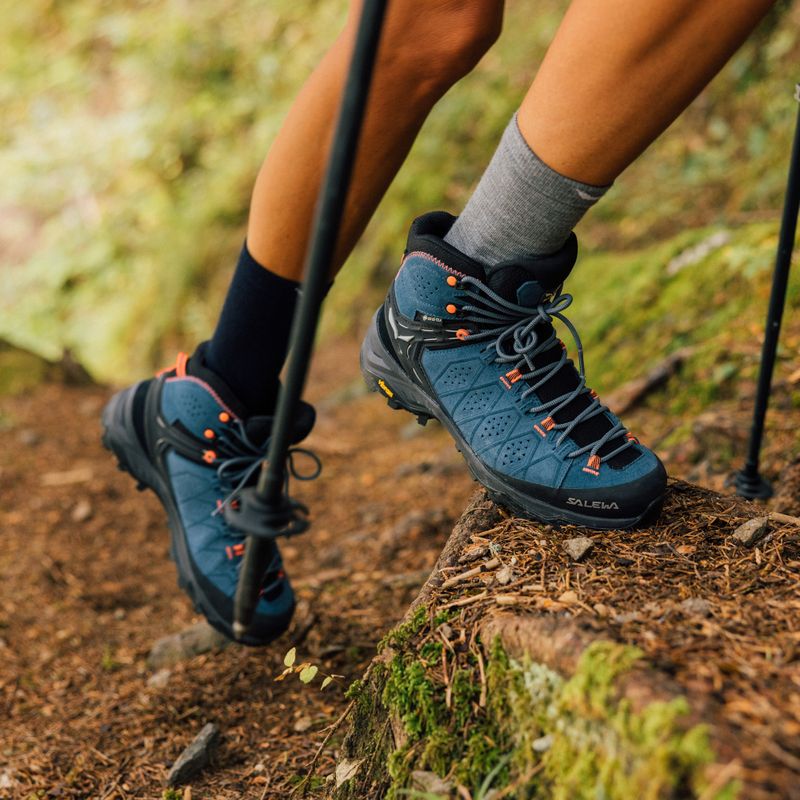 Buty trekkingowe damskie Salewa Alp Trainer 2 Mid GTX java blue/fluo coral 3