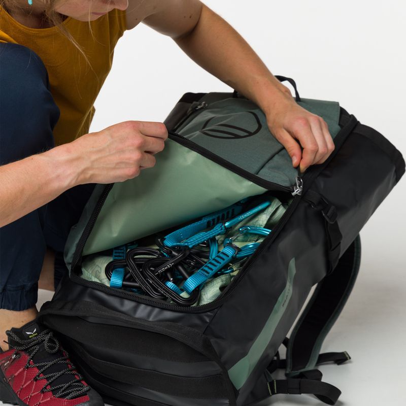 Plecak wspinaczkowy Wild Country Crag Hauler 40 l black/marsh 9