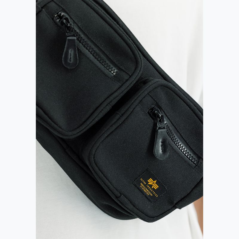 Saszetka nerka Alpha Industries Label 1.5 l black 9