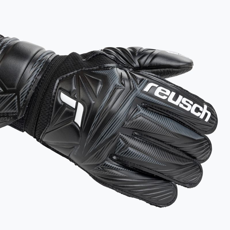 Rękawice bramkarskie dziecięce Reusch Attrakt Resist 5672615 black 5