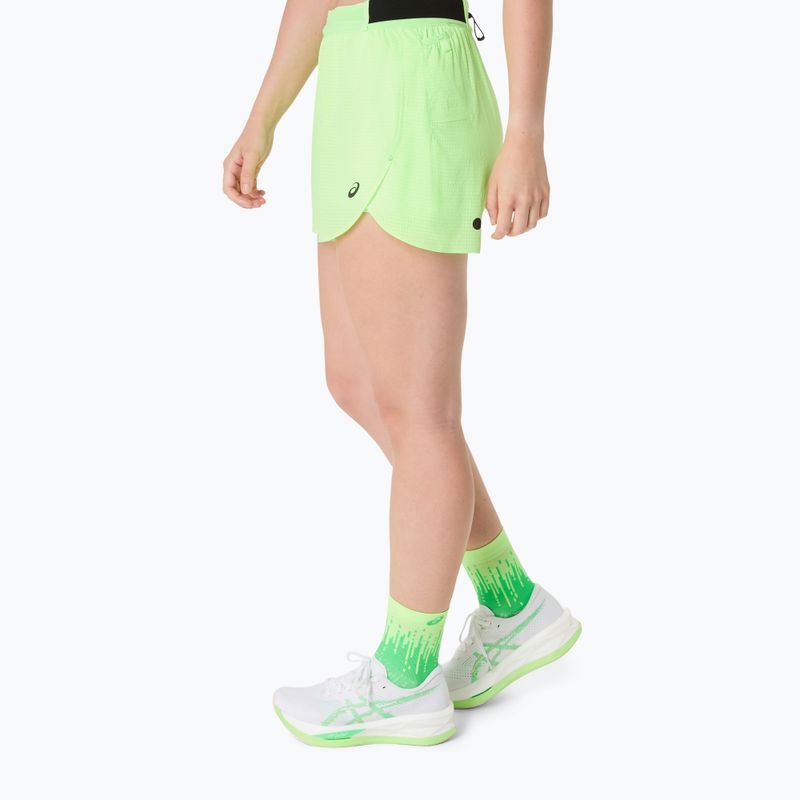 Spodenki do biegania damskie ASICS Metarun Split illuminate green 4