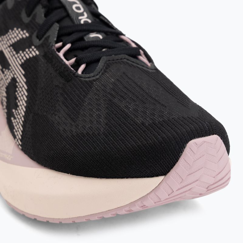 Buty do biegania damskie ASICS Novablast 5 black/pearl pink 7