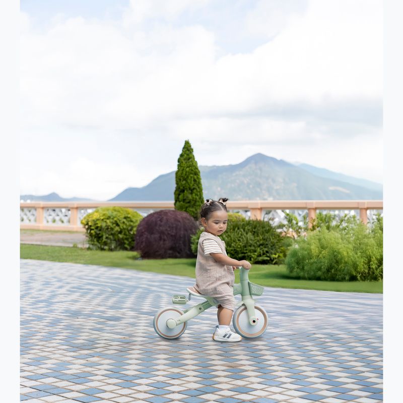 Rowerek biegowy trójkołowy z prowadnikiem Globber Learning Trike 2w1 Plus Ecologic pistachio 17