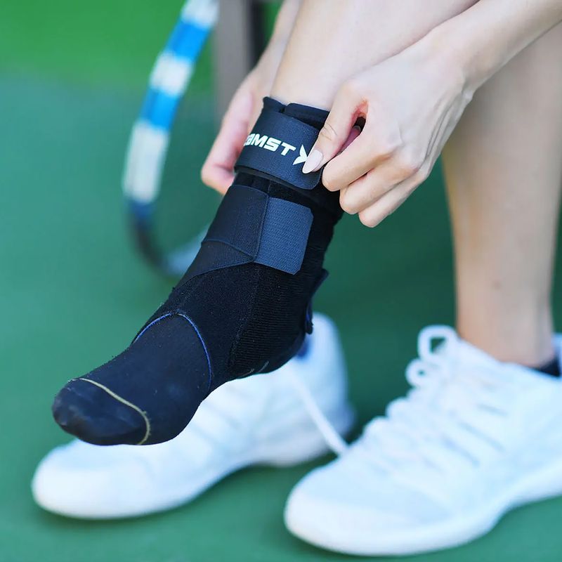 Stabilizator stawu skokowego prawego Zamst A1 Ankle Right czarny 7