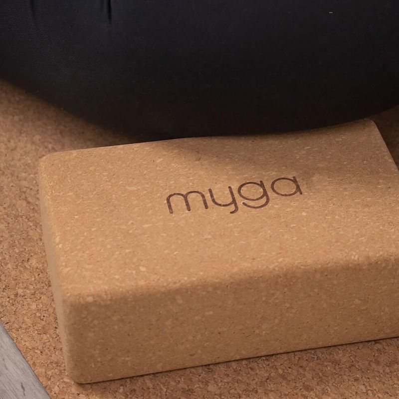 Kostka do jogi Myga Cork Block brązowy 8