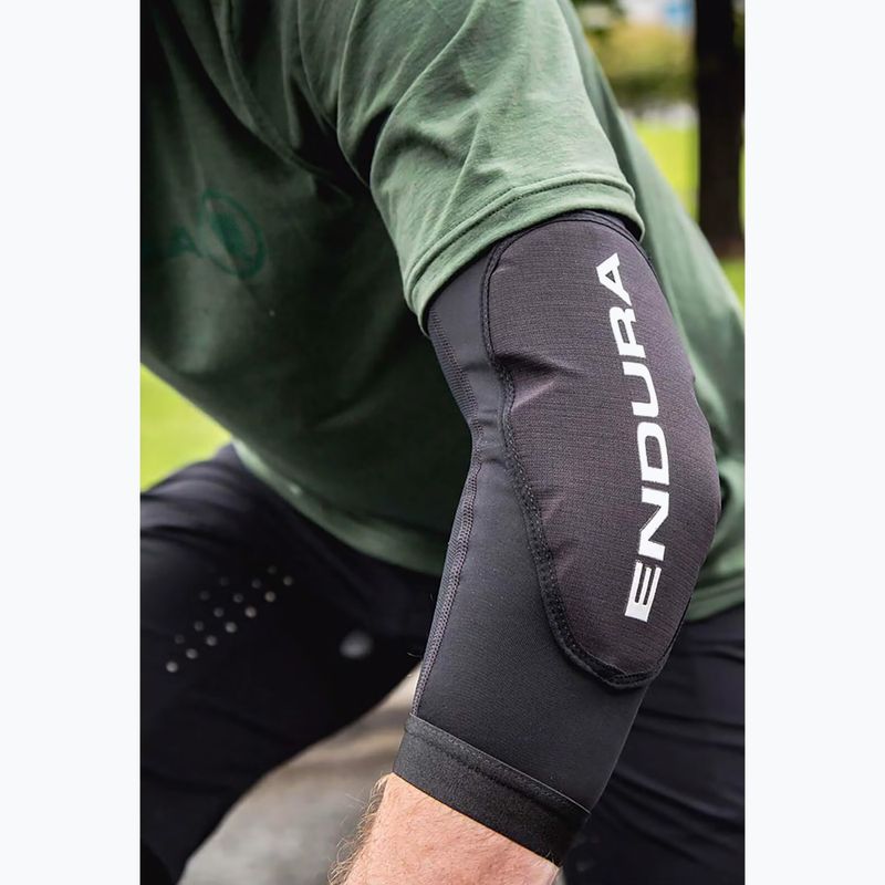 Ochraniacze rowerowe na łokcie Endura Singletrack Lite II Elbow Protector black 4