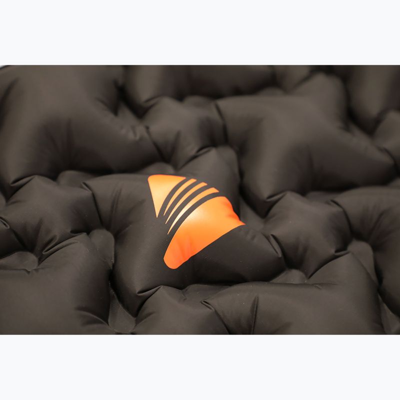 Mata dmuchana Vango Aotrom Thermo anthracite 6