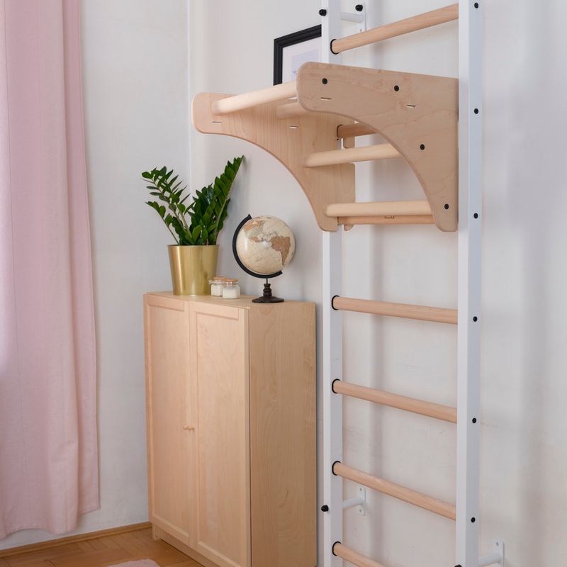 Drabinka gimnastyczna BenchK biała BK-211W 10