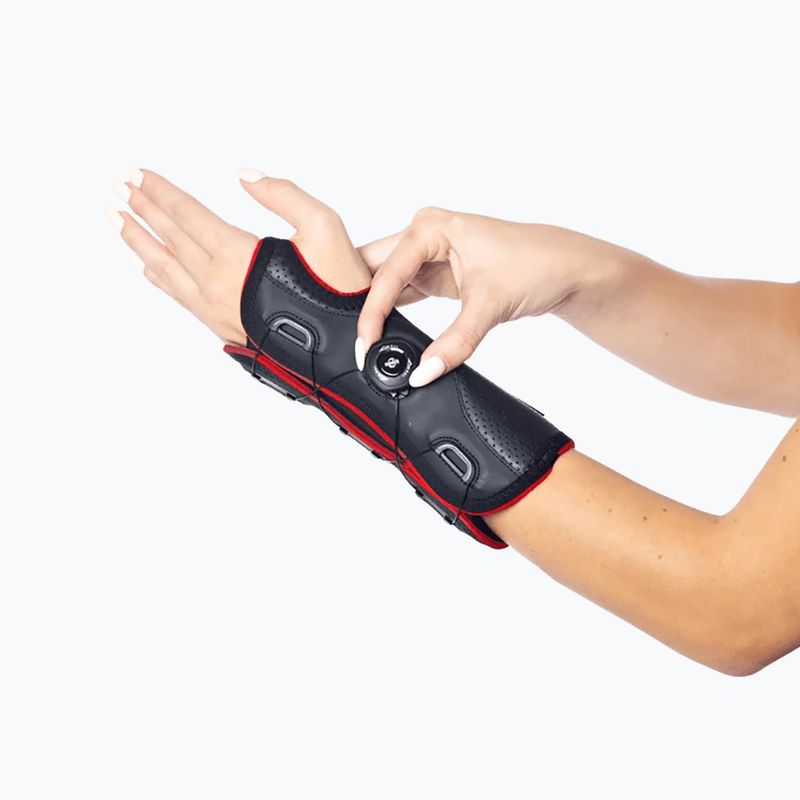 Stabilizator nadgarstka prawego MSupport Red czarny 2