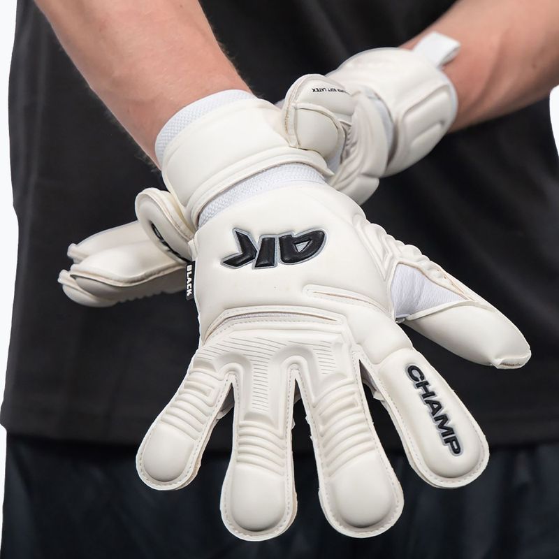 Rękawice bramkarskie 4keepers Champ Black VII RF2G white 8