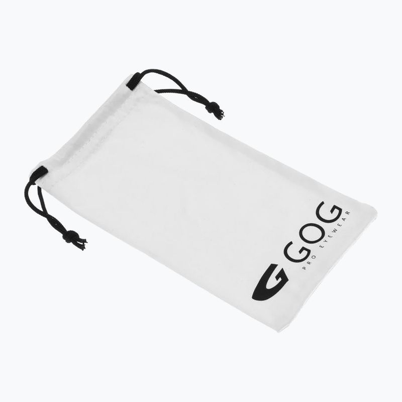 Okulary przeciwsłoneczne GOG Mistral matt black/blue/polychromatic white-blue 5