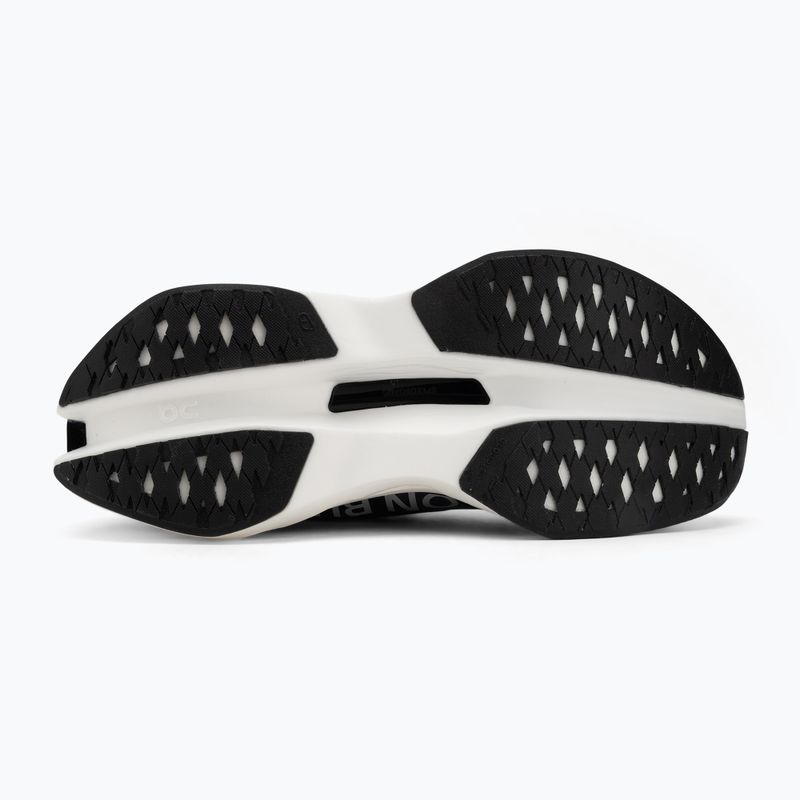 Buty do biegania męskie On Cloudboom Max white/black 4