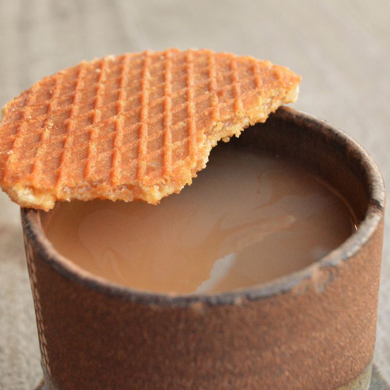 Wafel energetyczny GU Energy Stroopwaffle 32 g salty’s caramel 4