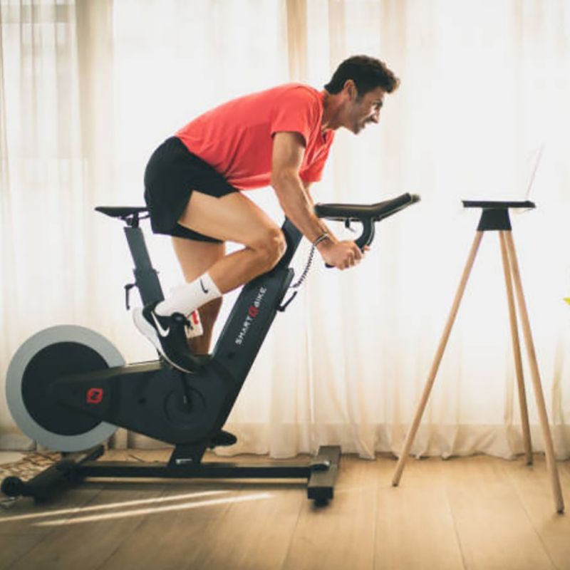 Trenażer rowerowy ZYCLE Smart Zbike czarny/czerwony 6