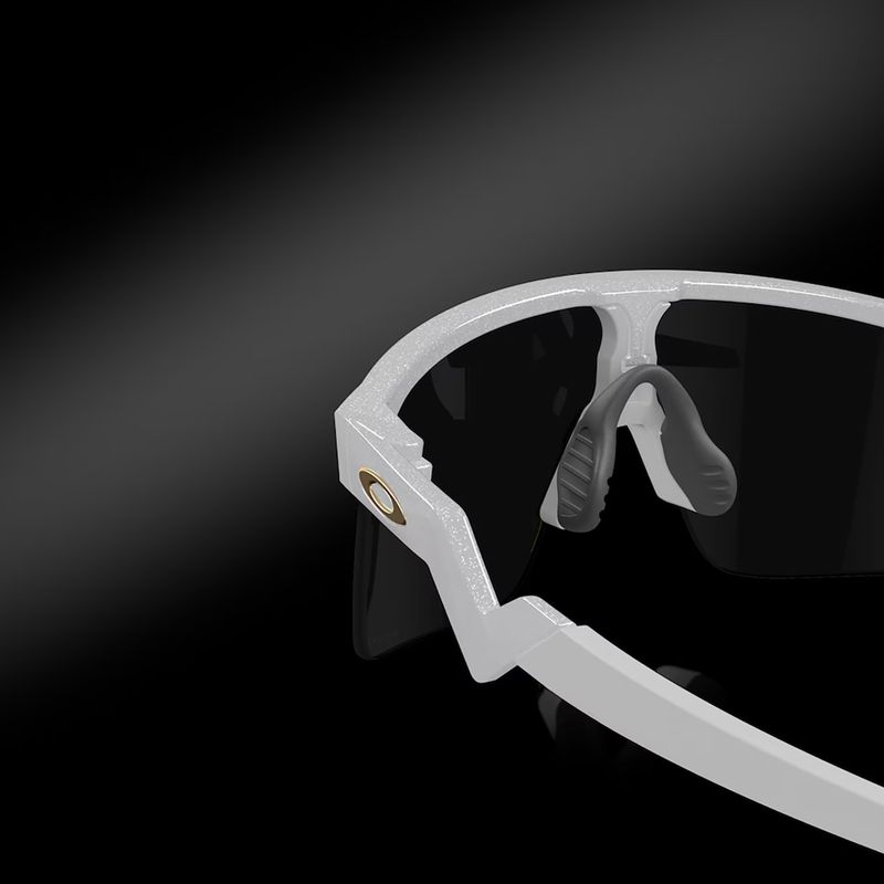 Okulary przeciwsłoneczne dziecięce Oakley Resistor PC pearl white/prizm black 8
